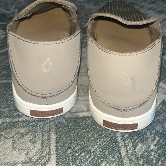 Olukai women’s Pehuea Casual Slip-On Shoes in tan size 7 - Picture 7 of 10